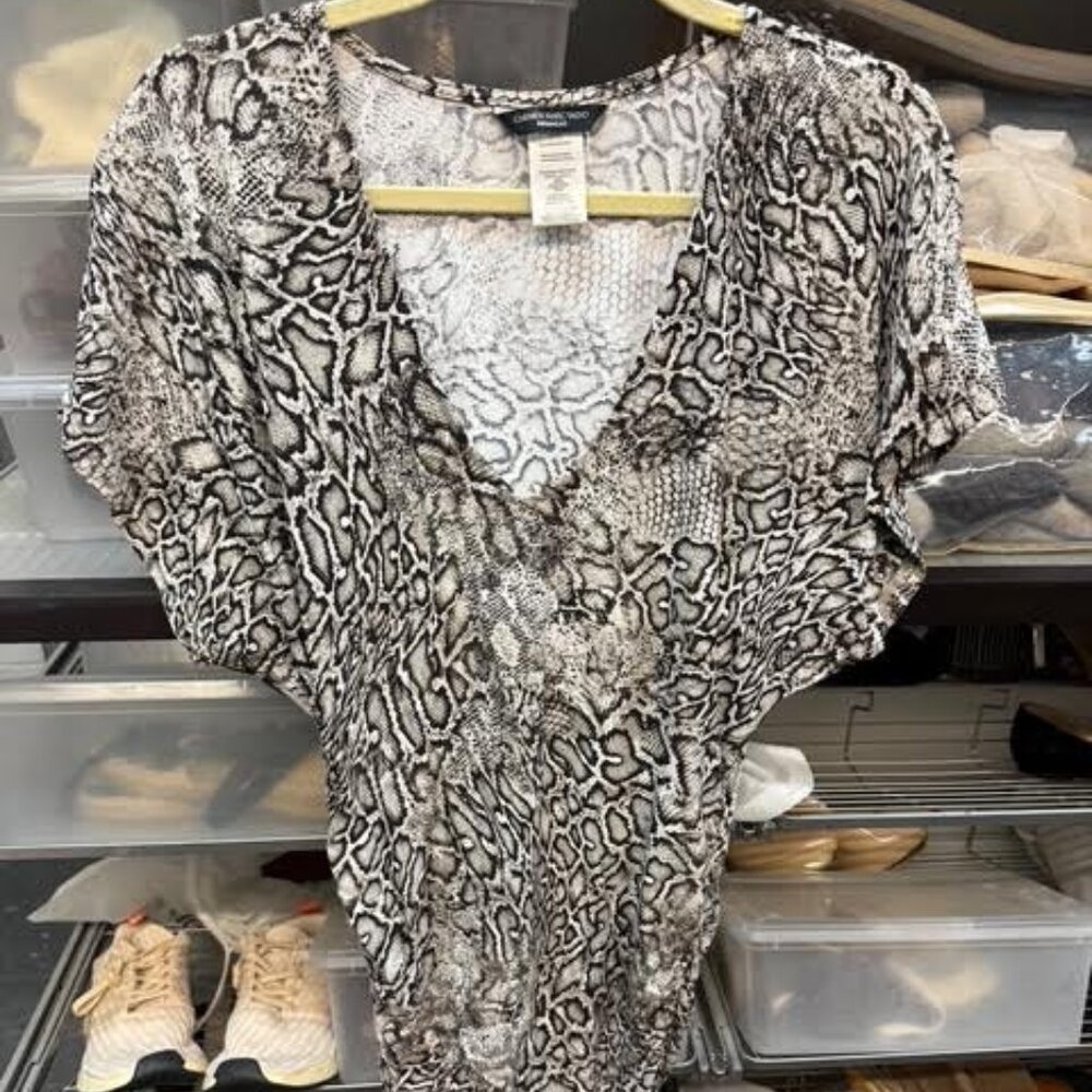 Carmen Marc Valvo Cover Up Women Size XS/S